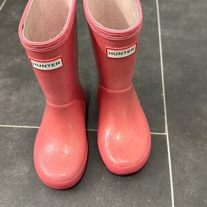 Toddler size 7 pink glitter Hunter rain boots